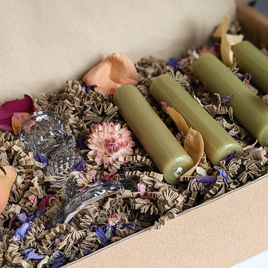 Gift Set - Pressed Glass Candle Stick With 4 Candles - Thedanes.co.uk - Creative & Sustainable Living The Scandinavian Way